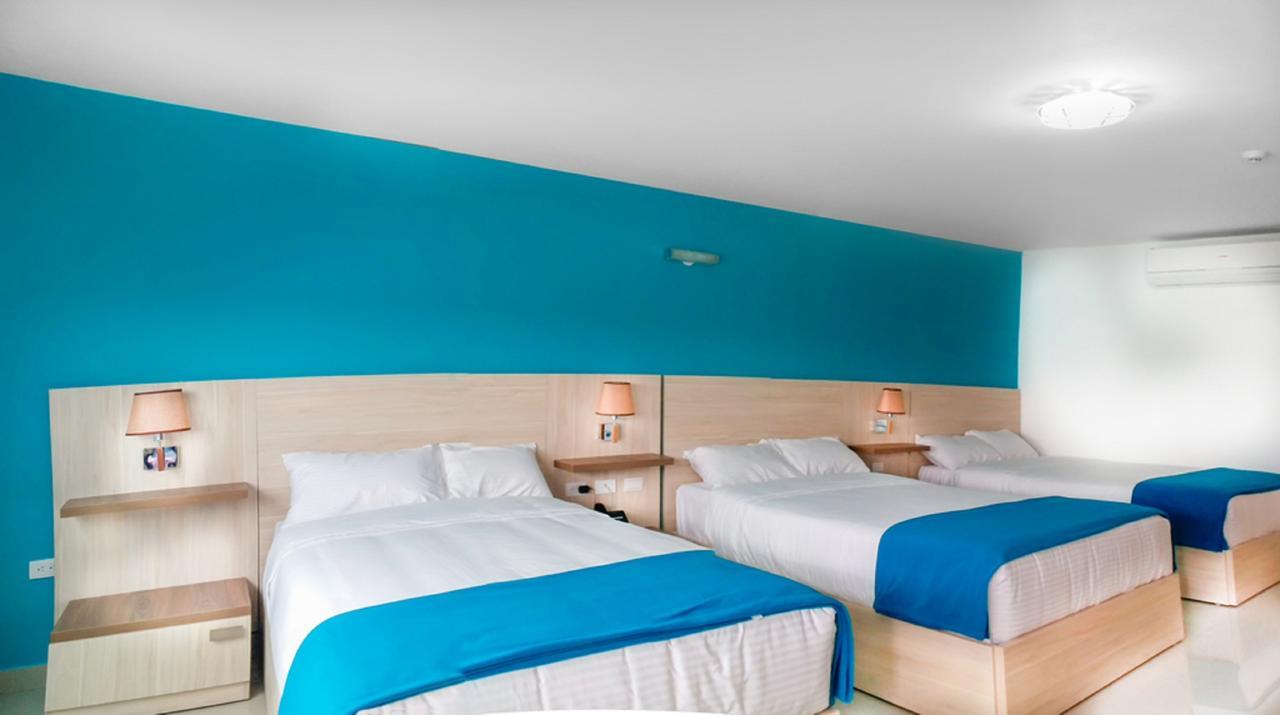 Hotel - Centro Comercial Punta Del Mar Salinas (Santa Elena) Chambre photo